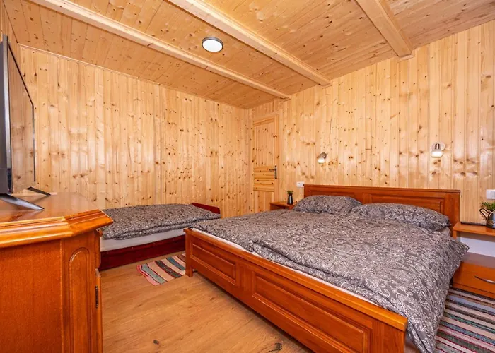 D&d Kuca Za Odmor Ferienhaus Begovo Razdolje